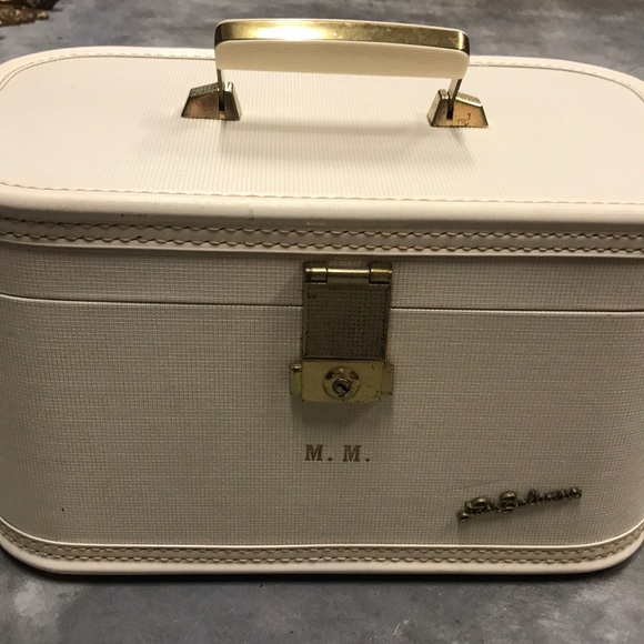 Lady Baltimore Handbags - Vintage Makeup Travel Bag.  Nice condition.